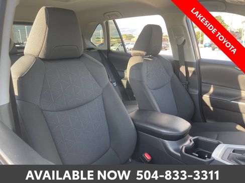 Certified 2025 Toyota RAV4 XLE FWD image 16
