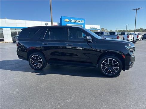 Used 2023 Chevrolet Tahoe RST w/ Sport Performance Package image 5