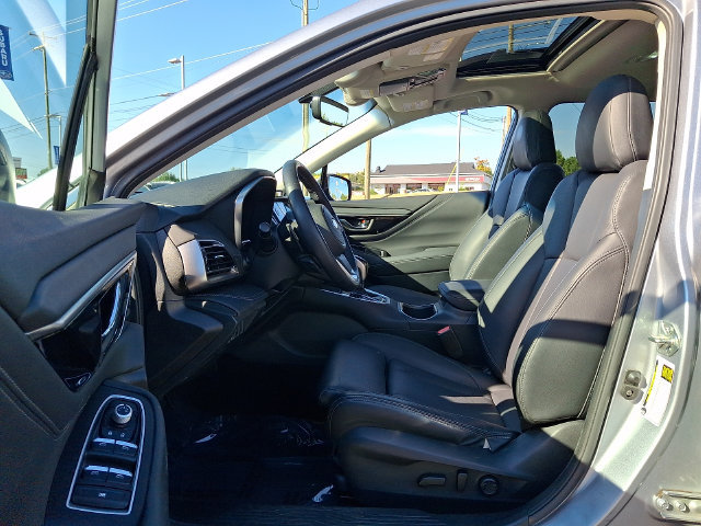 Used 2021 Subaru Outback Limited XT w/ Popular Package #2 AWD/4WD image 13