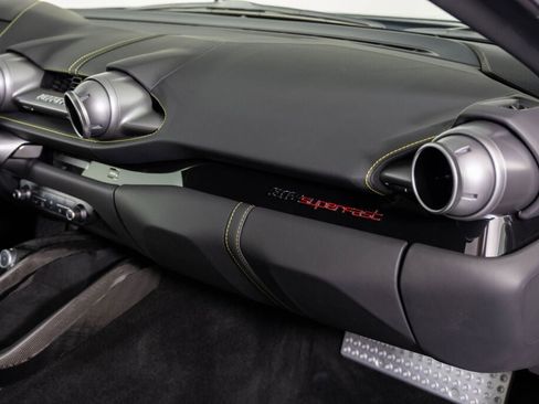 Certified 2019 Ferrari 812 Superfast RWD image 34