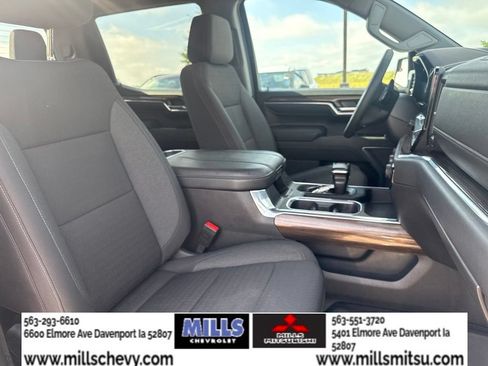 Used 2024 Chevrolet Silverado 1500 LT Trail Boss w/ Protection Package AWD/4WD image 28