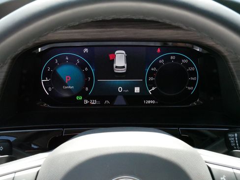 Certified 2026 Volkswagen Atlas SEL Premium R-Line AWD/4WD image 21