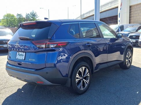 Used 2022 Nissan Rogue SV AWD/4WD image 4