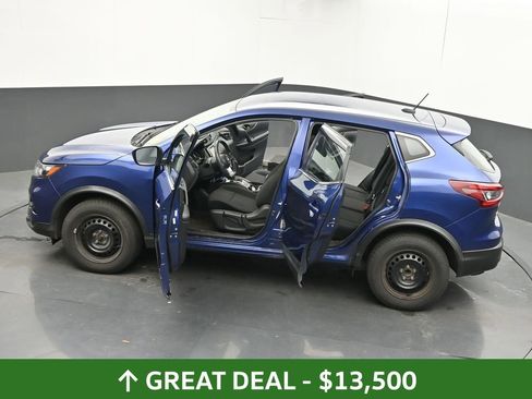 Used 2020 Nissan Rogue Sport S image 63