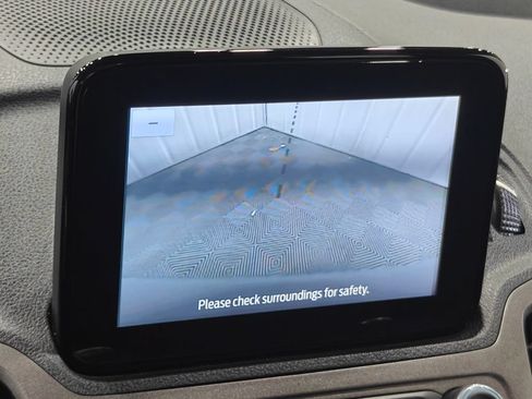 Used 2022 Ford Transit Connect XLT FWD image 8