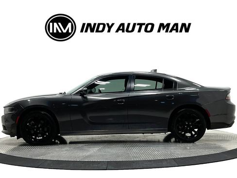 Used 2022 Dodge Charger SXT AWD/4WD image 7