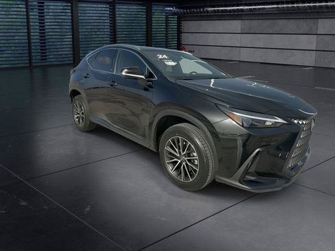 Certified 2024 Lexus NX 250 FWD image 2