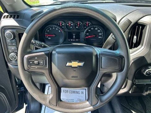 Used 2020 Chevrolet Silverado 1500 Custom w/ Custom Value Package AWD/4WD image 16