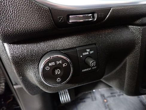 Used 2016 Chevrolet Traverse LT AWD/4WD image 25
