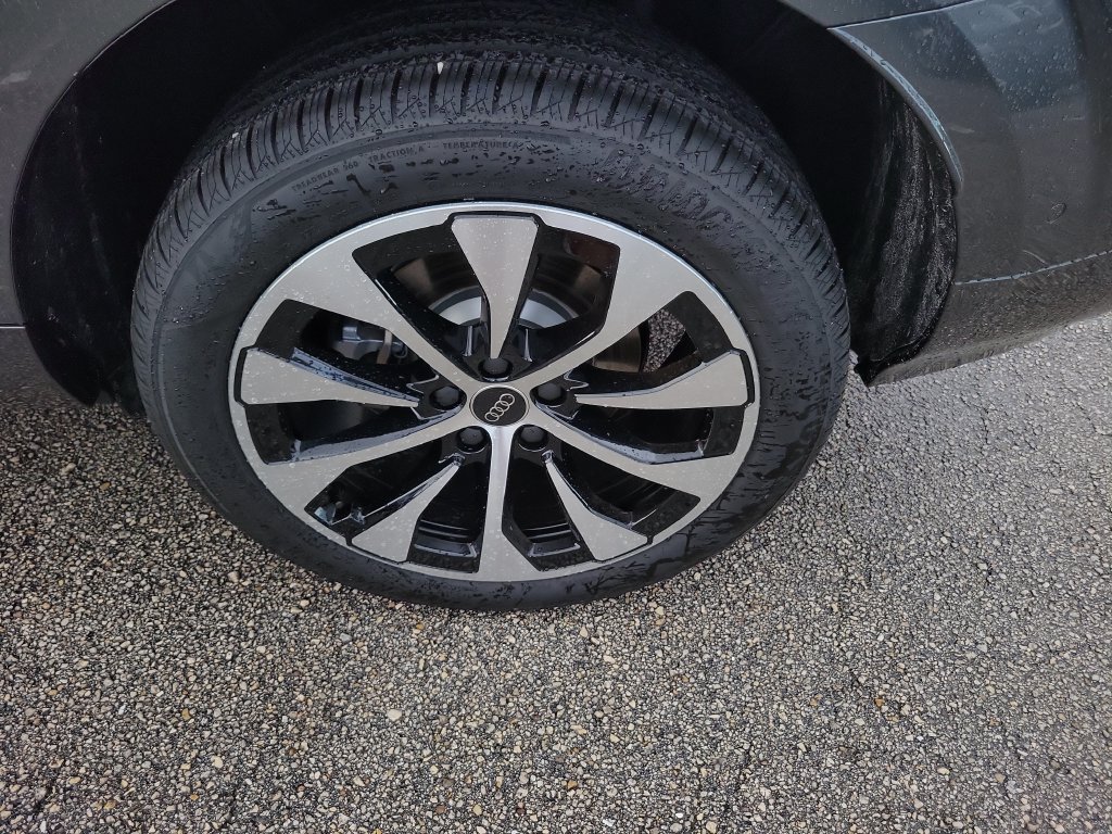 New 2026 Audi Q3 quattro 2.0T AWD/4WD image 28