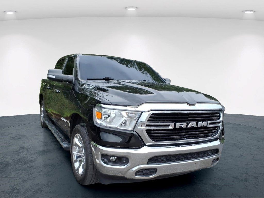 Used 2020 RAM 1500 Big Horn AWD/4WD image 11