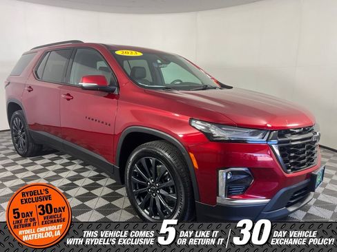 Certified 2023 Chevrolet Traverse RS AWD/4WD image 1
