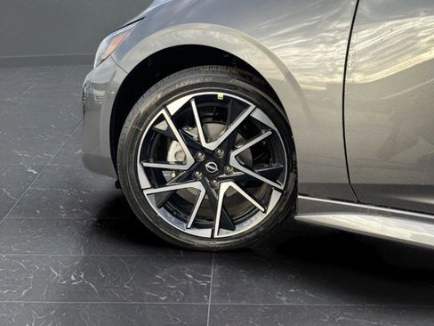 New 2025 Nissan Sentra SR w/ SR Premium Package image 33