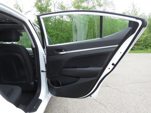 Used 2019 Hyundai Elantra Value Edition w/ Cargo Package FWD image 15