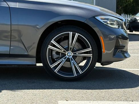Used 2021 BMW 330i xDrive Sedan w/ Premium Package AWD/4WD image 30