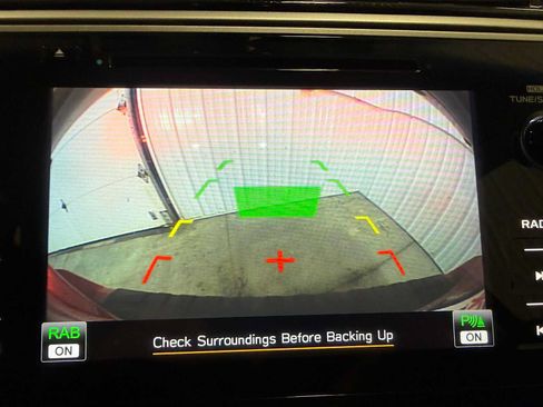 Used 2018 Subaru Outback 2.5i Limited AWD/4WD image 33