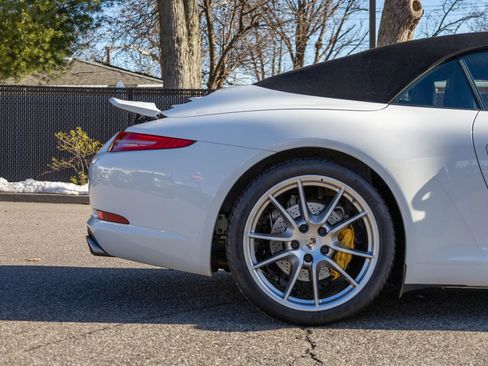Used 2016 Porsche 911 Carrera image 26