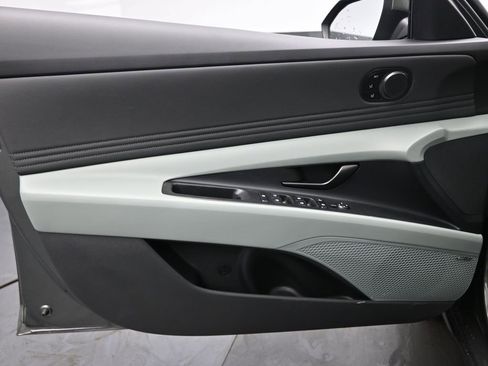 New 2026 Hyundai Elantra Limited w/ Cargo Package FWD image 27