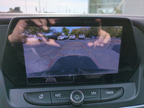 Used 2022 Chevrolet Blazer LT FWD image 29