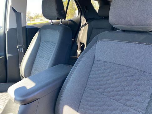 Used 2020 Chevrolet Equinox LT w/ Driver Convenience Package FWD image 14