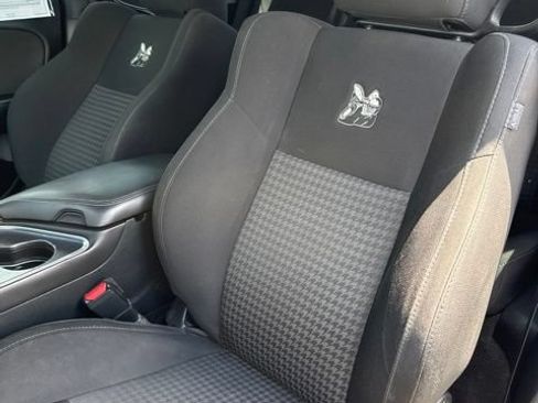 Used 2018 Dodge Challenger R/T Scat Pack RWD image 13