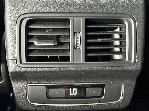 Used 2021 Audi Q5 Premium Plus w/ Premium Plus Package image 16