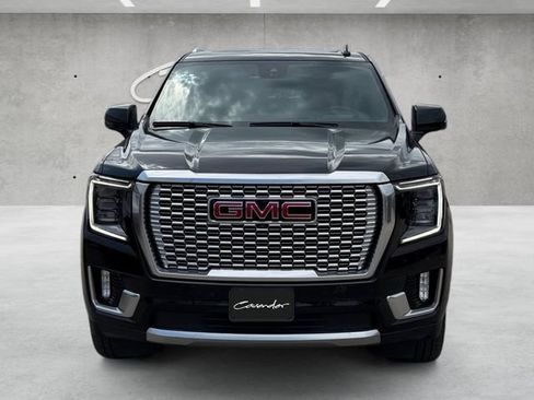 Used 2024 GMC Yukon Denali w/ Denali Reserve Package AWD/4WD image 18