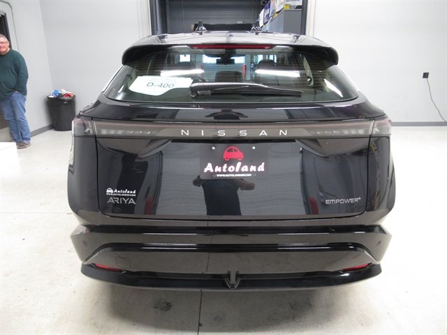 Used 2023 Nissan Ariya FWD image 5