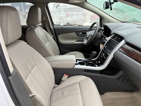 Used 2011 Ford Edge Limited image 16