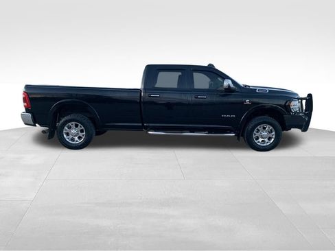 Used 2021 RAM 3500 Laramie image 14