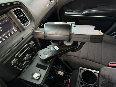 Used 2018 Dodge Charger Police w/ Fleet Safety Group image 36