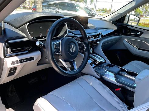 Used 2023 Acura MDX SH-AWD w/ Technology Package image 18