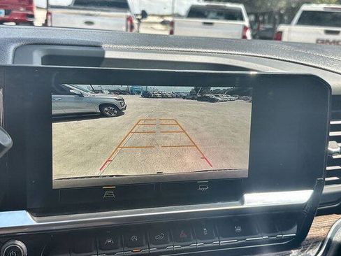 Used 2023 Chevrolet Silverado 1500 LT RWD image 14