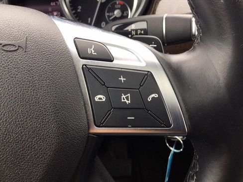 Used 2015 Mercedes-Benz ML 350 4MATIC image 21