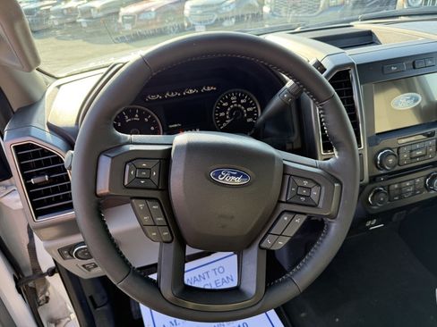 Used 2018 Ford F150 XLT w/ Equipment Group 302A Luxury AWD/4WD image 22