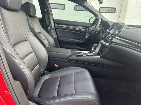 Certified 2020 Honda Accord Sport image 31
