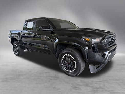 Used 2024 Toyota Tacoma TRD Sport RWD image 2
