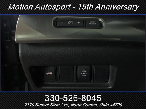 Used 2023 Nissan Maxima SL FWD image 16