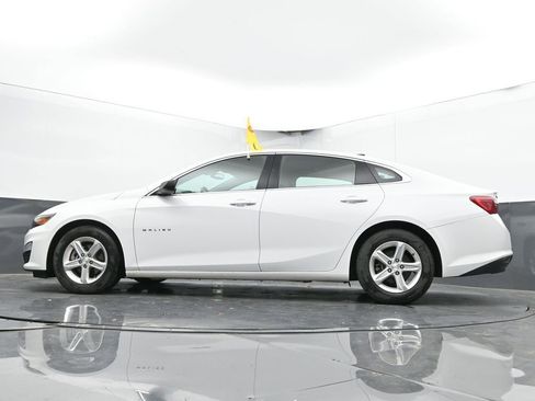 Used 2022 Chevrolet Malibu LS image 45