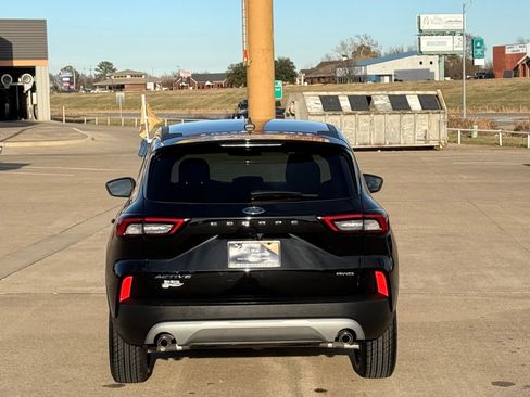 Certified 2023 Ford Escape Active image 6