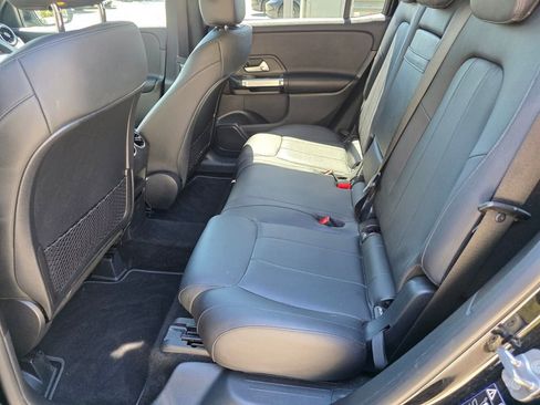 Used 2023 Mercedes-Benz GLB 250 GLB 250 image 18