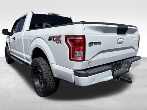 Used 2017 Ford F150 XL w/ Equipment Group 101A Mid AWD/4WD image 3