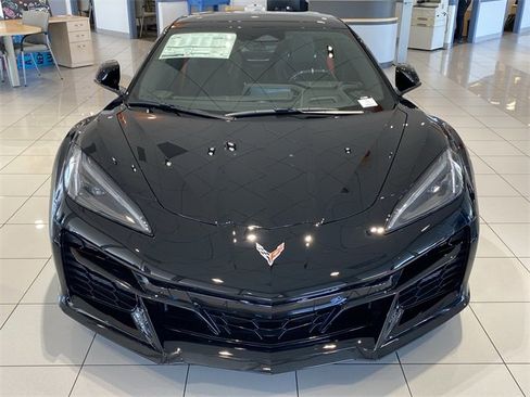 New 2026 Chevrolet Corvette Z06 w/ Chrome Exterior Badge Package image 9