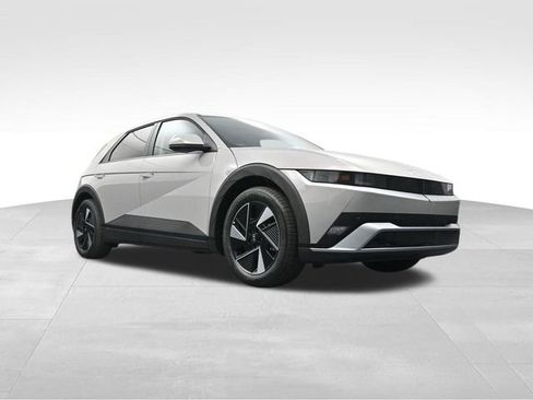 New 2026 Hyundai Ioniq 5 SEL image 30