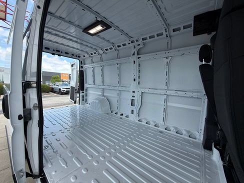 New 2026 RAM ProMaster 3500 w/ Convenience Group FWD image 29