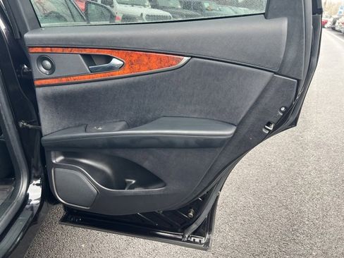 Used 2020 Lincoln Nautilus Reserve image 28