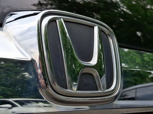 Used 2016 Honda CR-V Touring image 30