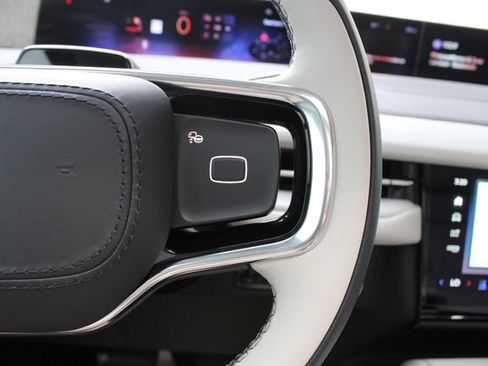 New 2026 Lincoln Navigator Reserve AWD/4WD image 43