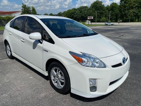 Used 2010 Toyota Prius FWD image 4