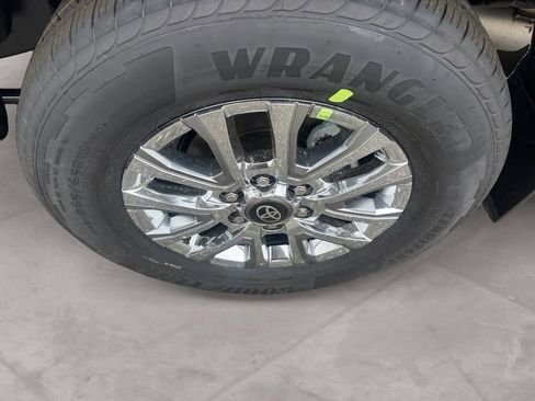 New 2026 Toyota Tacoma Limited AWD/4WD image 14
